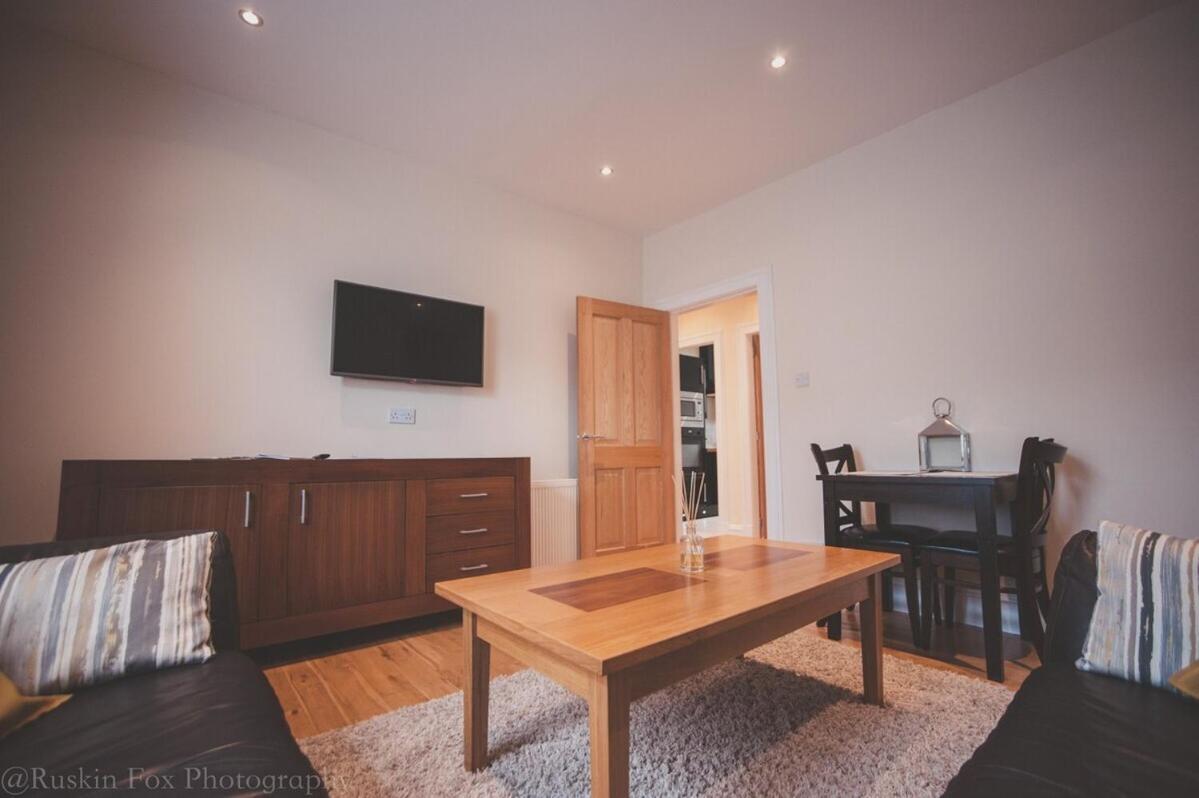 Apartment B Aberdeen Ngoại thất bức ảnh